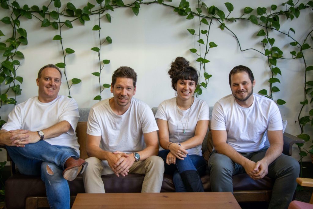 vloggi UGC video startup team